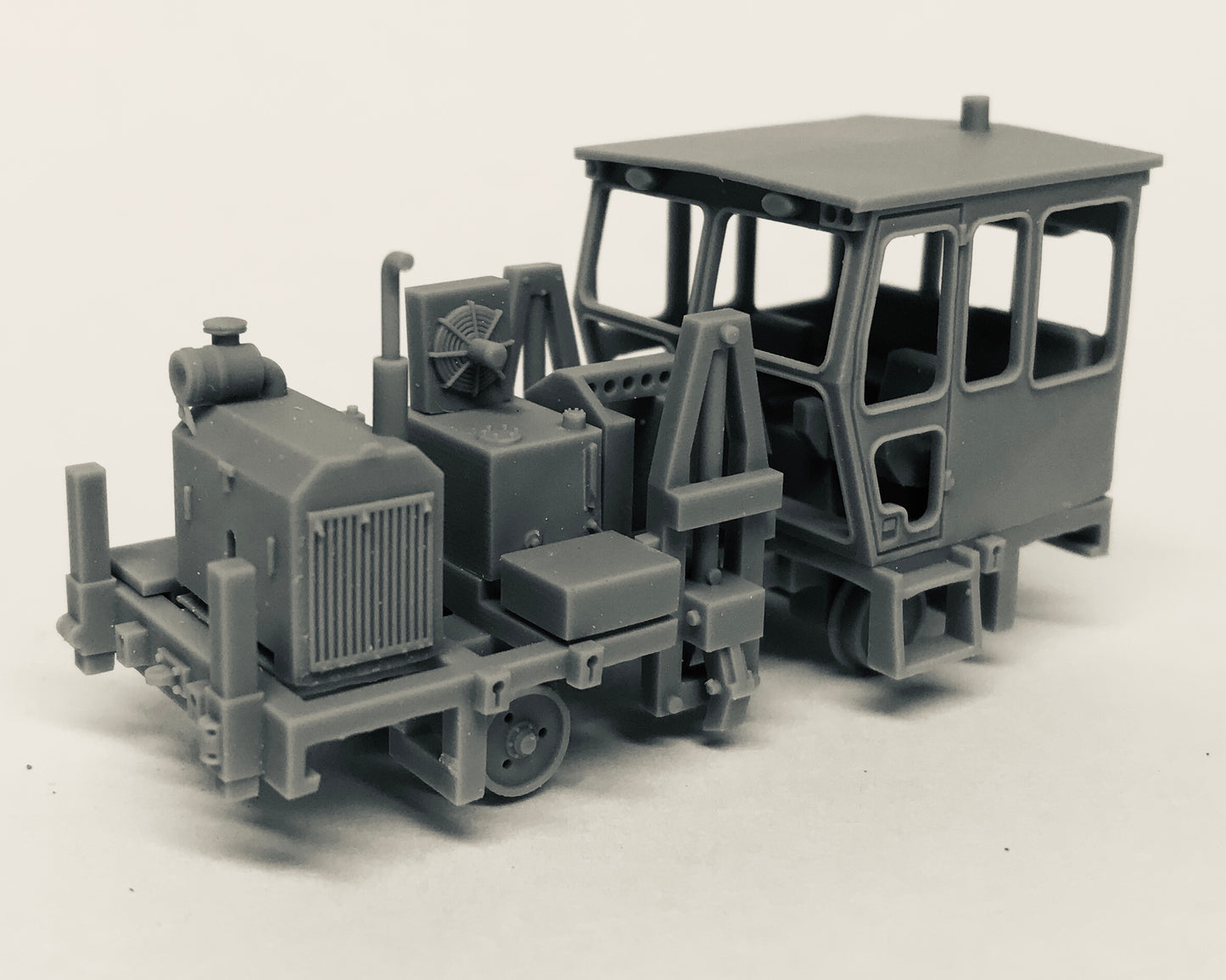 HO Spike Puller, Both Cabs Included