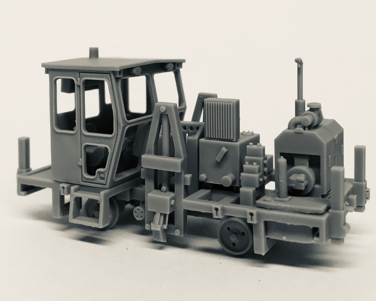 HO Spike Puller, Both Cabs Included