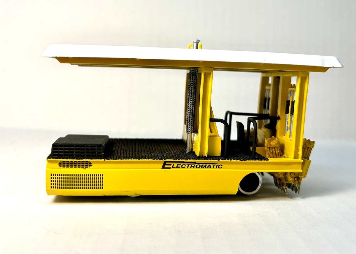 Completed Model - O Scale 50's Tamper
